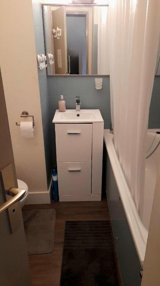 Studio 237 Port Camargue, Piscine, Climatisation, 2 Personnes Льо Гро-дю-Роа Екстериор снимка